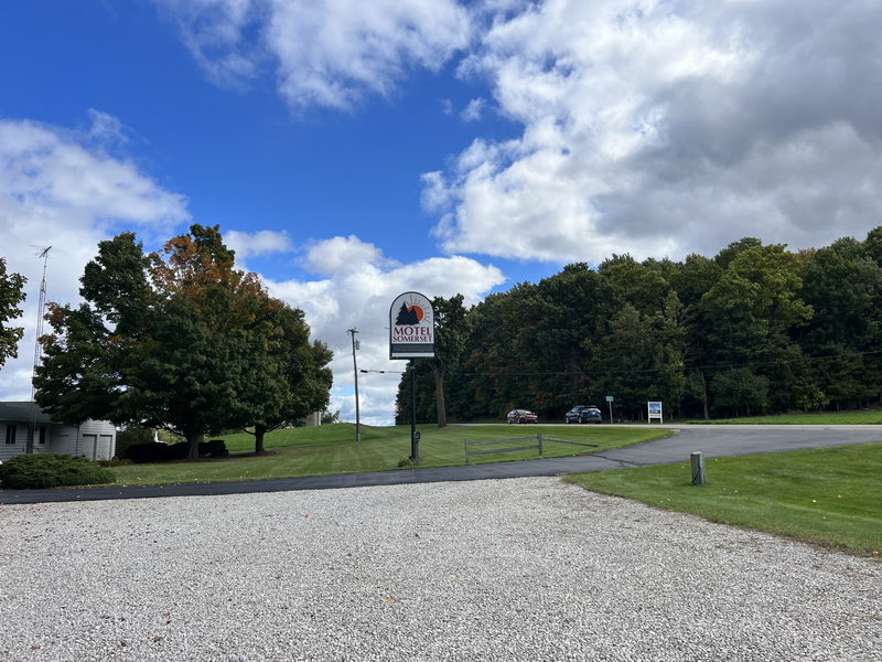 Motel Somerset - October 8 2023 (newer photo)